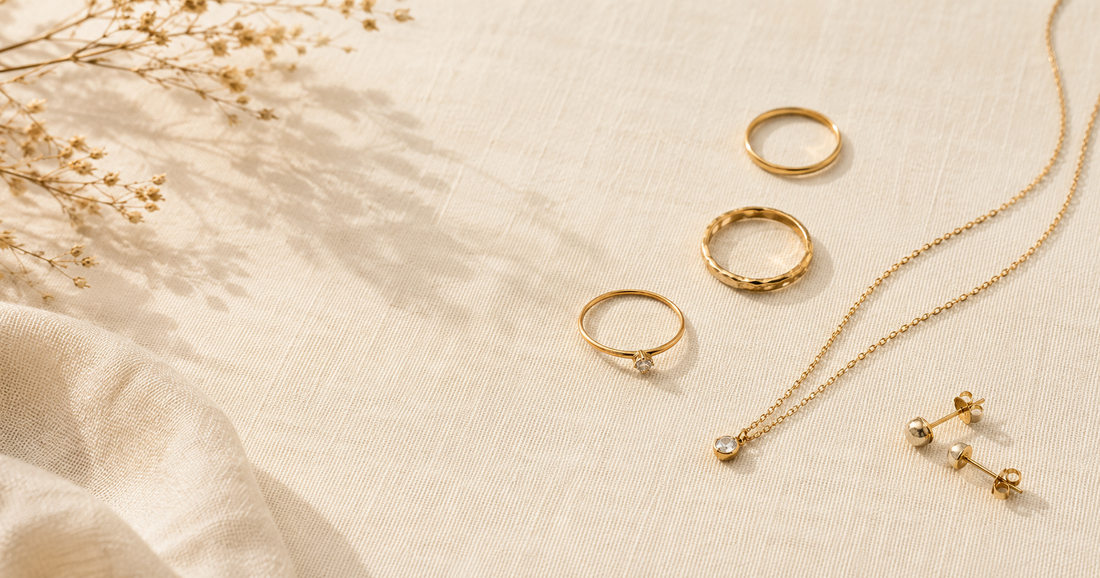 Bijoux minimalistes : pourquoi moins c'est plus