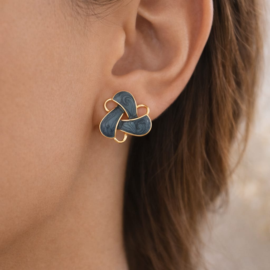 Boucles d’oreilles puces nœud bleu et doré femme, design moderne 2 cm