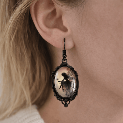 Boucles d oreilles camée fée noire pendantes vintage sous cabochon