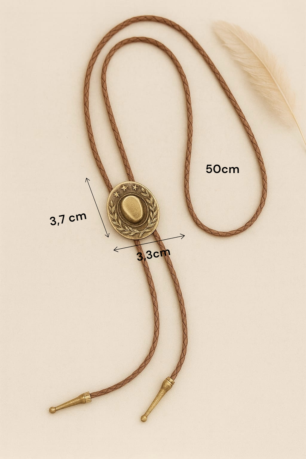 Bijou bolo ambiance far west vintage marron et doré sur fond clair
