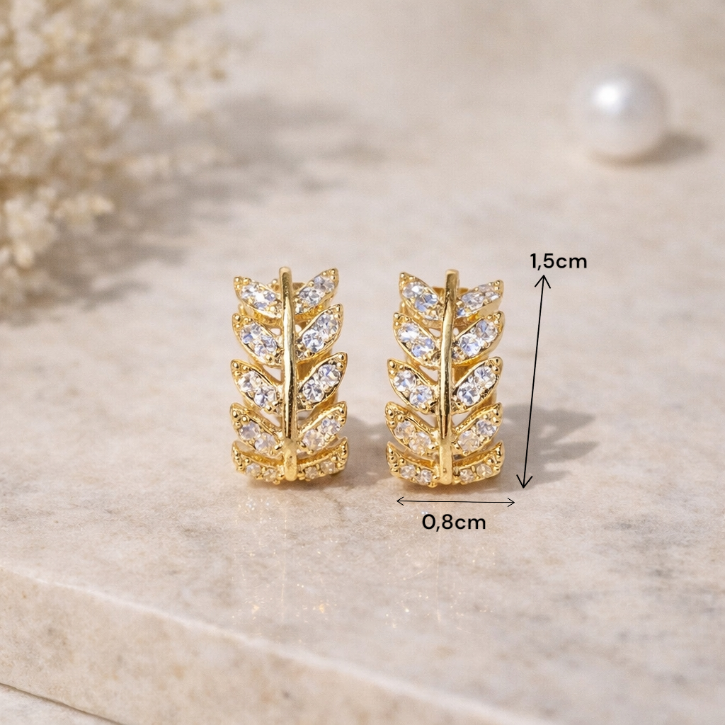 Boucles d’oreilles végétales dorées style élégant et minimaliste